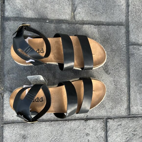 Mudd Black Ankle Strap Sandal - Woven Sole - Picture 4 of 5